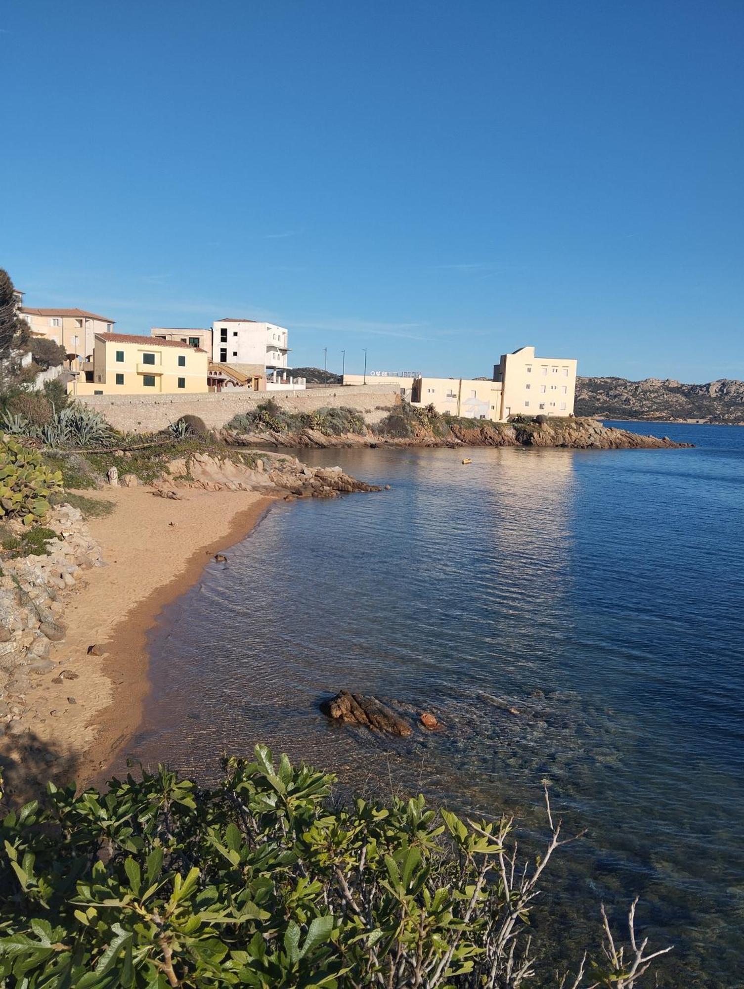 La Maddalena B&B Da Marco Екстер'єр фото